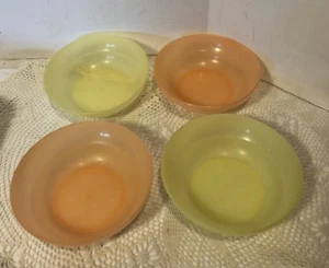 Vintage Tupperware 4 pc Lot Wonderlier #154 Pastel Baby Cereal Serving Bowls - Picture 1 of 4