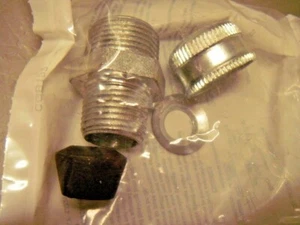 Crouse Hinds CGB192 Straight Body 1/2" Male NPT Thread Cord Cable Fitting Gland - Picture 1 of 5