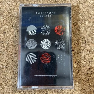 Twenty One Pilots Blurryface Red Cassette Tape 2015 - Picture 1 of 5