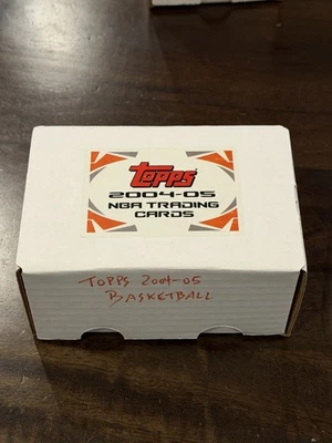 2004-05 Topps NBA Basketball COMPLETE Set LeBron James 2nd Year DWIGHT HOWARD RC - Image 1 of 4