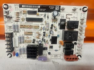 Placa de control de horno YORK COLEMAN LUXAIRE 879598 1162-202 usada - Imagen 1 de 3