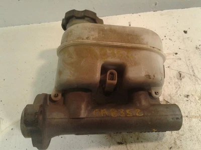 Used Brake Master Cylinder fits: 2004 Gmc Envoy  Grade A - Image 1 of 4