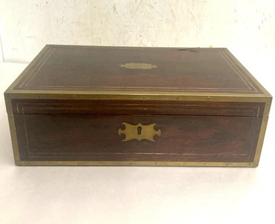 Escritorio antiguo estilo campaña palo de rosa Foto 1 de 4