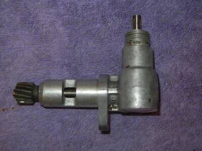 Velocímetro Fiat 124 Spider accionamiento angular 14 dientes 4251630 L Foto 1 de 4