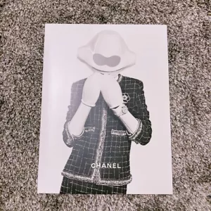 CHANEL Spring Summer 2017 Collection Catalog Lookbook Rare Fashion Book - Picture 1 of 10