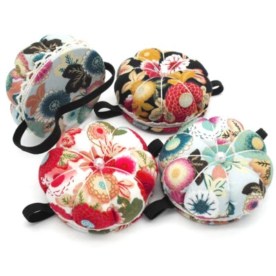 1x Needle Pin Cushion Floral Wrist Band Holder Pincushion DIY Needlecraft Sewing - Image 1 of 4
