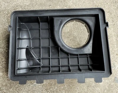 Pontiac Grand Prix GTP 2002 tapa de caja de filtro de aire Foto 1 de 4