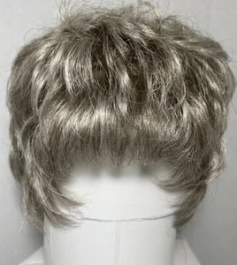 Aspen Wig Short Wispy Styled Spring Honey - Picture 1 of 5