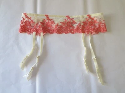 WACOAL EMBRACE LACE GARTER BELT #848291: IVORY/PEACH, SMALL, NWOT - Image 1 of 3