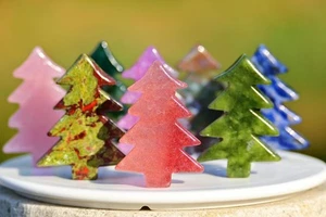 Random 2'' Natural Quartz Crystal Christmas Tree figurine carving decor gift 1pc - Picture 1 of 12