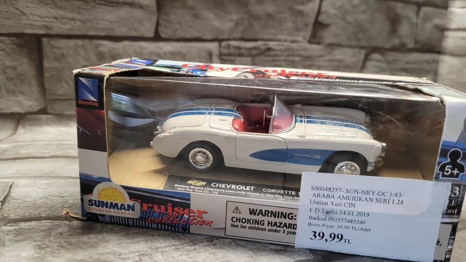 Nuevo modelo diecast Ray Toys City Cruisers 1957 negro Chevrolet Corvette 1:43 Foto 1 de 4