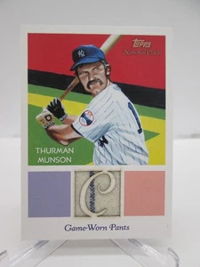Pantalones usados en juegos Topps National Chicle Diamond Stars Thurman Munson 2010 68/199 - Imagen 1 de 3