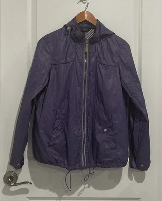 Chaqueta de Lluvia SOMA Sport Solutions Íntima Ligera Púrpura PEQUEÑA Forro de Malla Foto 1 de 4