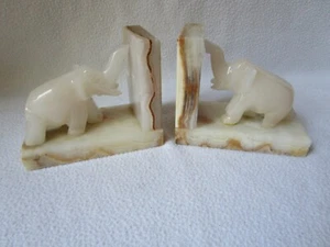 2 schöne Alabaster Elefanten Buchstützen Deko hell marmoriert je 12x10x6cm 1560g - Picture 1 of 7