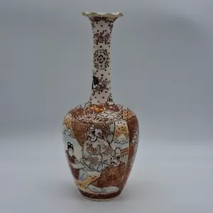 Japanese Satsuma Early 20th Century Handpainted Porcelain Vase - Foto 1 di 10
