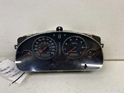 Subaru Legacy 2003 2,5 L excluyendo GT AT racimo velocímetro tacómetro panel OE Foto 1 de 4