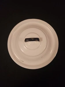 Vintage Enamelware Lid White with Black Handle 8.5 OD 7.25 ID Lid Only - Picture 1 of 9