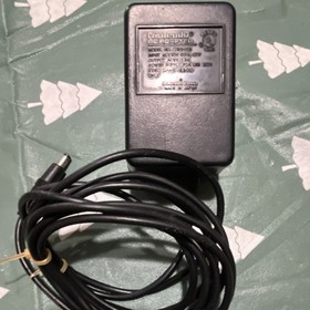 Nintendo Famicom AC Adapter Charger HVC-002 Black Wired Power Supply