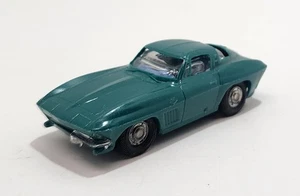Lindberg n.3 Corvette Stingray rara auto giocattolo in plastica colore verde Mini-Lindy - Foto 1 di 12