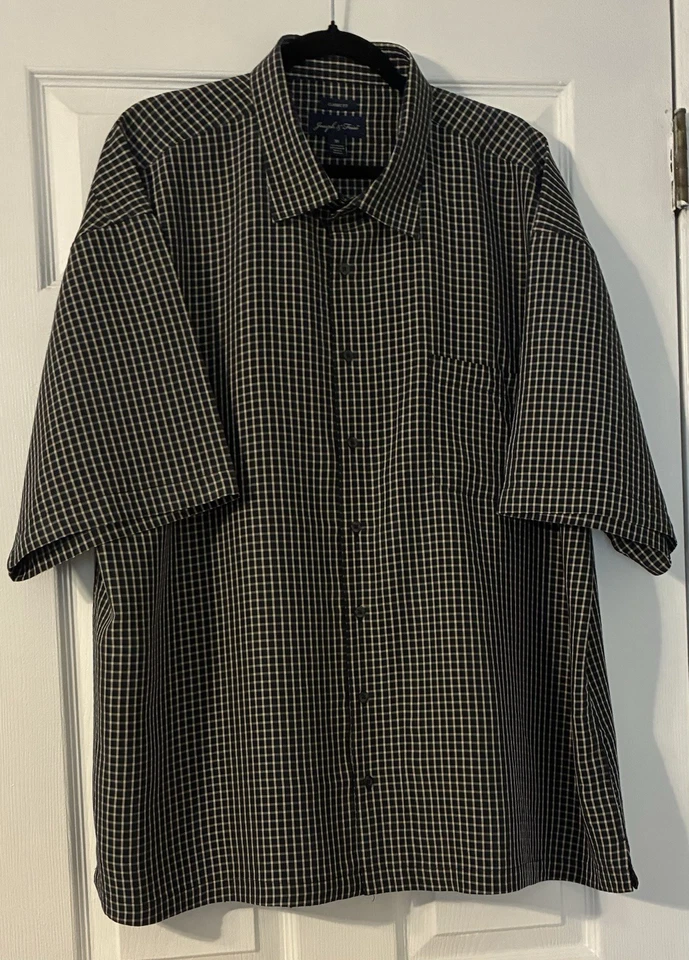 Joseph & Feiss Classic Fit 3X Men's Short Sleeve collared Button-Down Shirt ￼ - Image 1 of 4