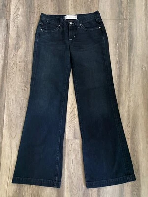 Винтажные женские джинсы из бумажной джинсовой ткани и ткани Jayne со средней посадкой и широкими штанинами размер 28 Y2K - Изображение 1 из 4