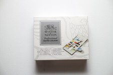 Winsor & Newton Professional Watercolour 14 half pans, the compact set