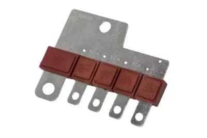 Bloque de fusibles compartimento delantero genuino GM 13408182 - Imagen 1 de 3