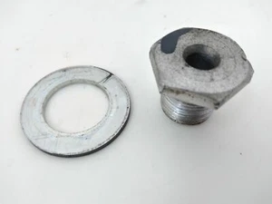 MOTO GUZZI NTX 350 650 DADO TAPPO PIASTRA FORCELLE CANOTTO STERZO - Imagen 1 de 2