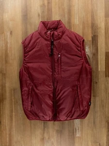 ASPESI Gil slim fit burgundy technical fabric padded gilet vest Size Large NWT - Picture 1 of 9