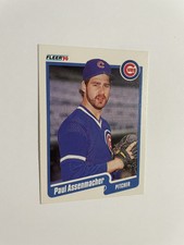 1990 Fleer Baseball Card #25 Paul Assenmacher Chicago Cubs