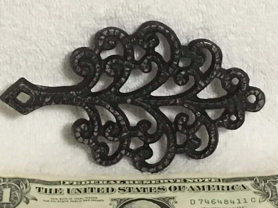 Cute Little Vintage Tree Pattern Light Metal Non-Magnetic Black Trivet 4 Feet QQ - Image 1 of 1