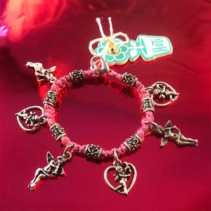 HOTI Pink Hemp Handmade Cupid Charm Bracelet Ladies Love Heart Angels Metal NWT - Bild 1 von 2