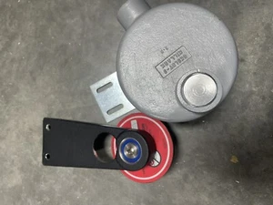 NEW SCP1000 ZERO SPEED SWITCH AND 700-000206 PULSER DISC BY ELECTRO SENSOR - Picture 1 of 5