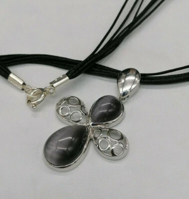 girocollo ciondolo croce argento e occhio di gatto GIOIELLO ITALIANO da donna - Immagine 1 di 4