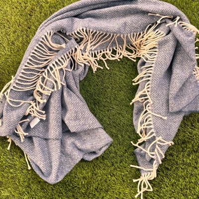 Nido Notte Italia Superset Blue Herringbone Cotton Blend Throw Blanket - Image 1 of 4