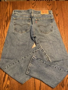 Levis 505 Jeans Mens 31x30 Blue Straight Leg Regular Fit Medium Wash Skater - Picture 1 of 8