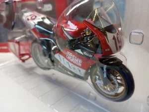 MINICHAMPS - DUCATI 998RS WSB 2003 LUCIO PEDERCINI 1:12 SCALE MODEL 122 031219 - Picture 1 of 9