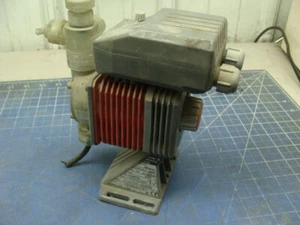 IWAKI MODEL EH-B10VC-230PR2 DOSIERPUMPE M0962030 - Bild 1 von 7