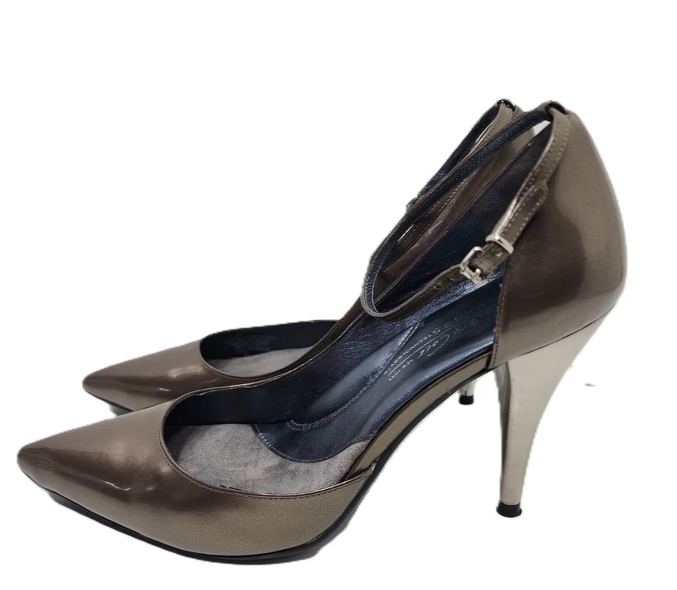 Kenneth Cole New York Metálico Punta Tobillo Correa Tacones Dorado Zapatos Talla 9 Foto 1 de 4
