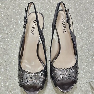 Guess GWBoardy Pewter Leather Heels/Shoes Women's Size 8 NIB - Picture 1 of 12