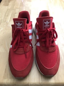 Size 10 - adidas Iniki Runner Red 2017 - Picture 1 of 9