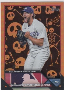 2023 Topps Update CLAYTON KERSHAW Halloween Skeleton #US202 13/50 Dodgers - Bild 1 von 1