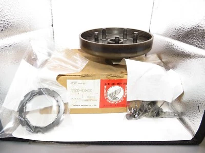 NOS Honda TRX300 Fourtrax 300 88-00 Genuine Centrifugal Wet Clutch 22500-HC4-000 - Image 1 of 4