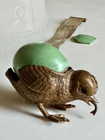 Antique VICTORIAN Metal & Celluloid  BIRD w WORM Sewing TAPE MEASURE Retractable Cover