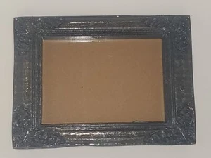 4x6 Carved Picture Frame - Picture 1 of 2