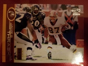 JAMES THRASH * 158/299 * RETAIL LTD VARIATION #449 WASH REDSKINS 2001 PACIFIC - Bild 1 von 3