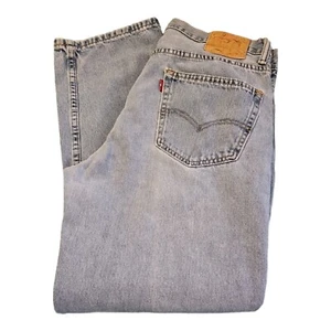 Vintage Levi's 550 Blue Denim Jeans Relaxed Straight Leg 36x32 Light Wash - Picture 1 of 6