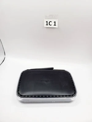 2C Netgear Wireless N 150 router 4 port switch (NO power cord )Tested wnr1000 v2 - Image 1 of 4