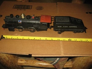 MARX LOCOMOTIVE AND NEW YORK CENTRAL TENDER - Picture 1 of 4