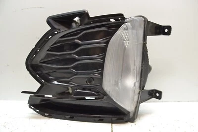 2022-2023 Chevrolet Equinox front turn signal halogen LEFT/Driver side 85107675 - Image 1 of 4